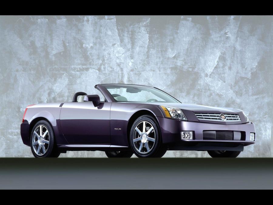  Cadillac XLR Roadster 2004 года  (фото 76 из 128)